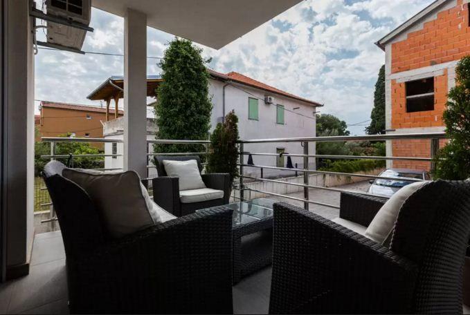 Apartment Plutus Biograd Na Moru Esterno foto